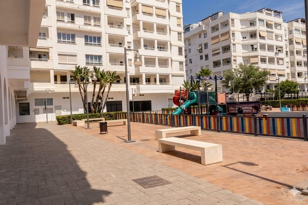 Appartement de luxe à vendre à Marbella, 595 000 €, Photo 2