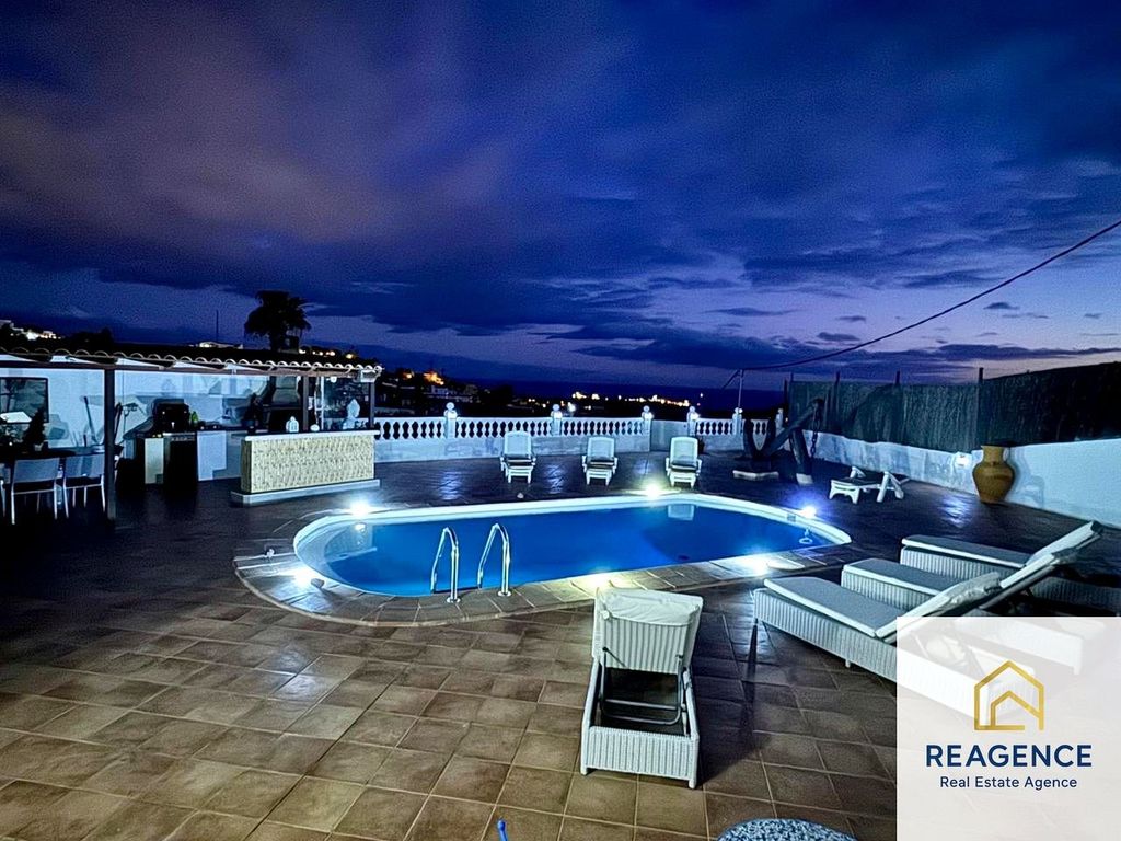 Luxury House for sale in El Salobre, 1 500 000 €, Photo 3