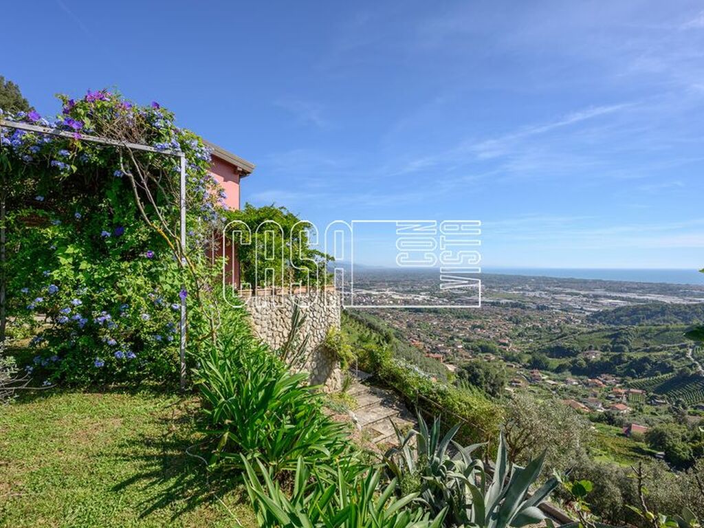 Luxury House for sale in Massa, 900 000 €, Photo 3