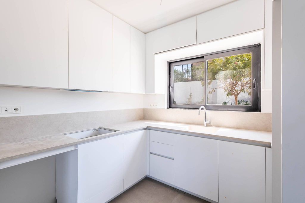 Appartement de luxe à vendre à Mávro Lithári, 600 000 €, Photo 4