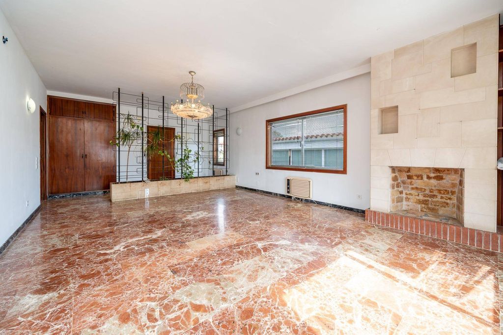 Maison de luxe à vendre à Calvià, 880 000 €, Photo 2