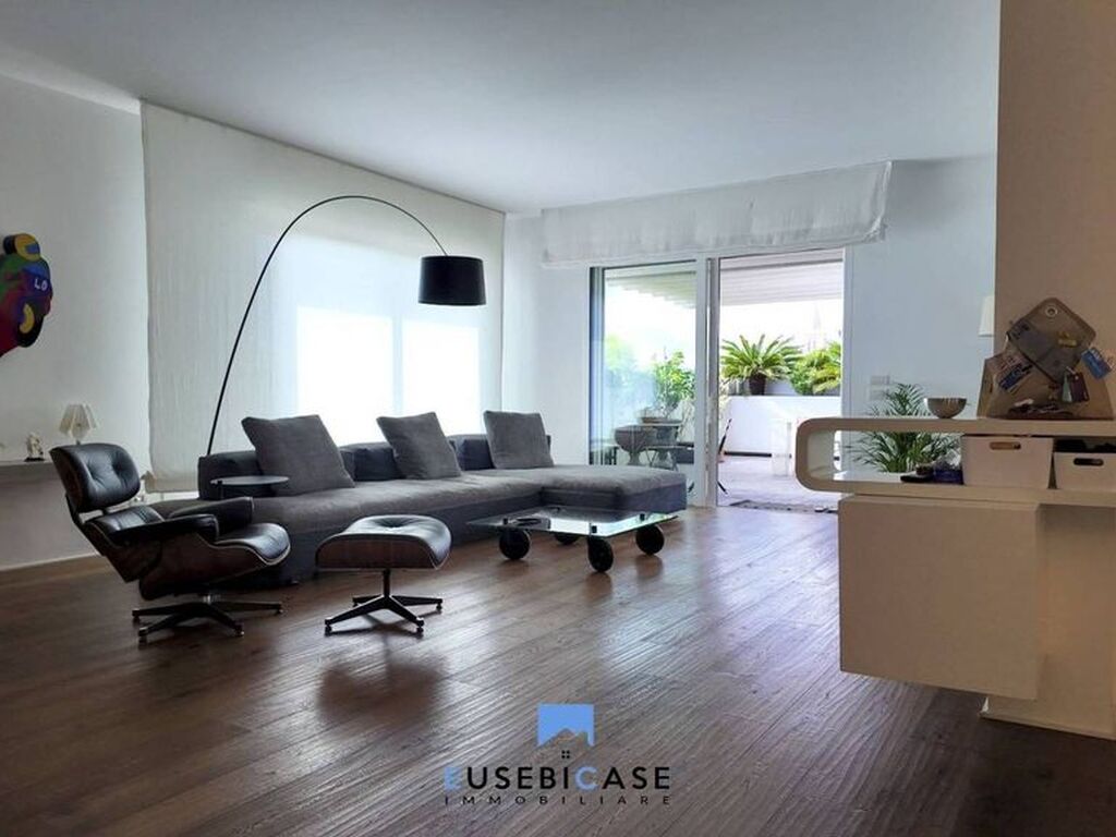 Luxury Apartment for sale in Rimini, 790 000 €, Photo 2