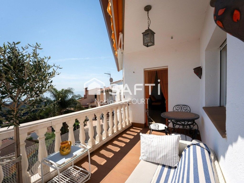Maison de luxe à vendre à Sant Cebrià de Vallalta, 415 000 €, Photo 2