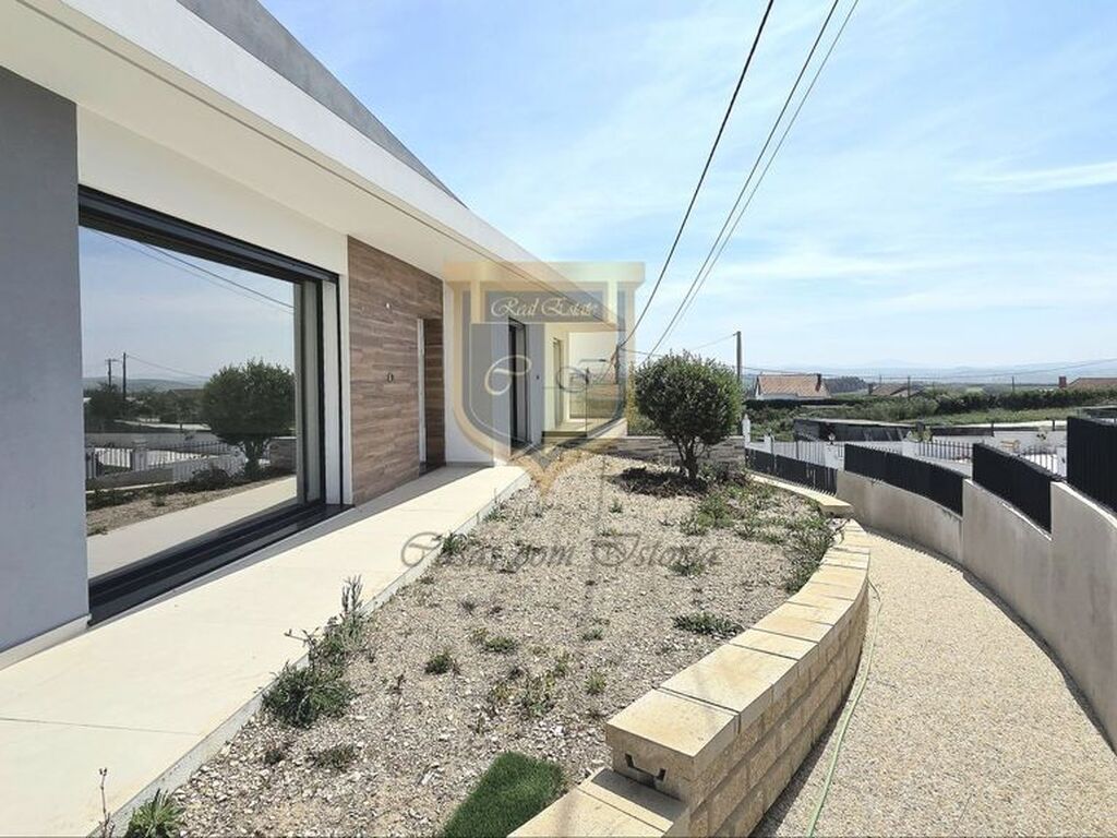 Maison de luxe à vendre à Torres Vedras, 690 000 €, Photo 4