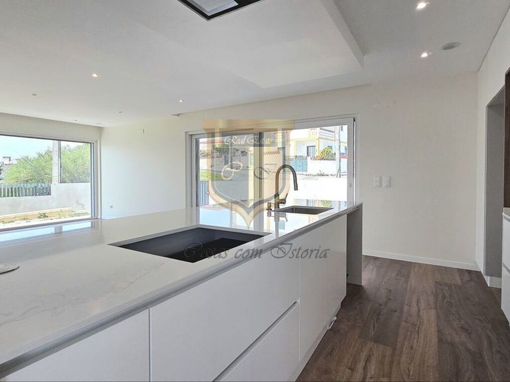 Maison de luxe à vendre à Torres Vedras, 690 000 €, Photo 6