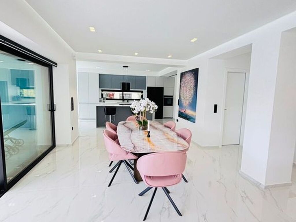 Maison de luxe à vendre à Vári, 1 800 000 €, Photo 7
