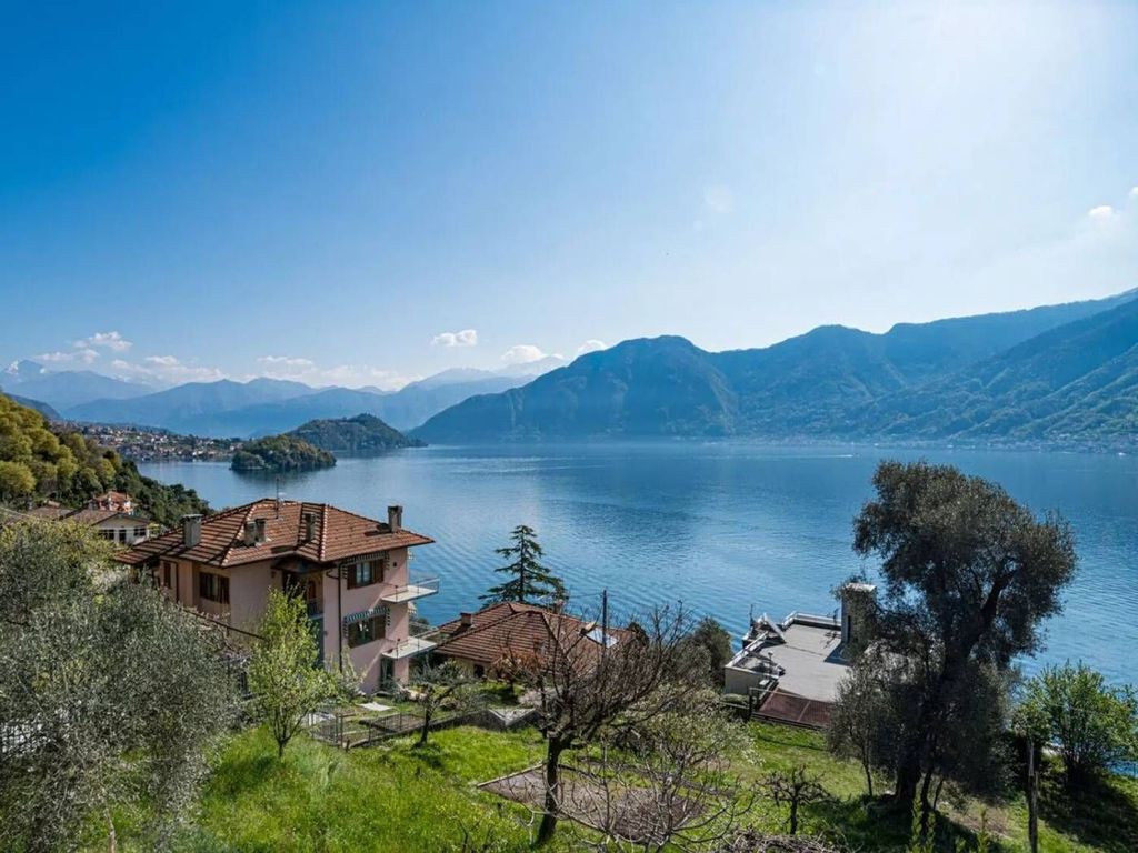 Luxury House for sale in Sala Comacina, 800 000 €, Photo 1