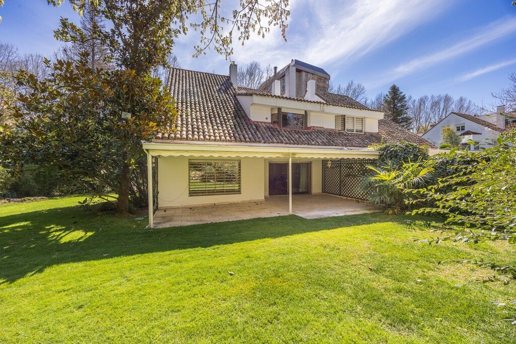 Maison de luxe à vendre à Madrid, 2 480 000 €, Photo 1