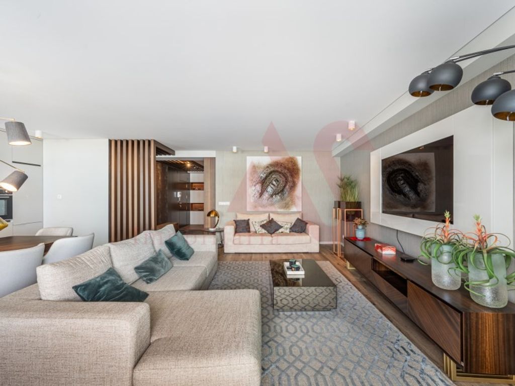 Luxury Apartment for sale in Póvoa de Varzim, 690 000 €, Photo 1