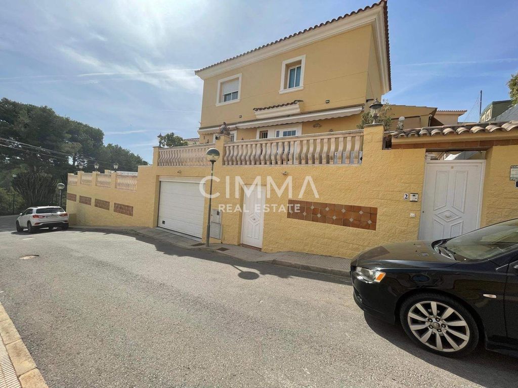 Maison de luxe à vendre à La Nucia, 550 000 €, Photo 2