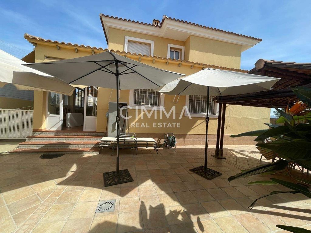 Maison de luxe à vendre à La Nucia, 550 000 €, Photo 3