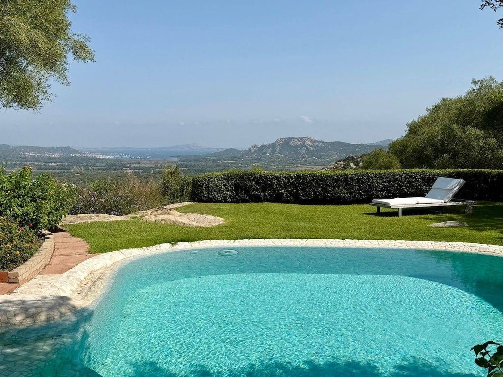 Maison de luxe à vendre à Olbia, 3 800 000 €, Photo 1