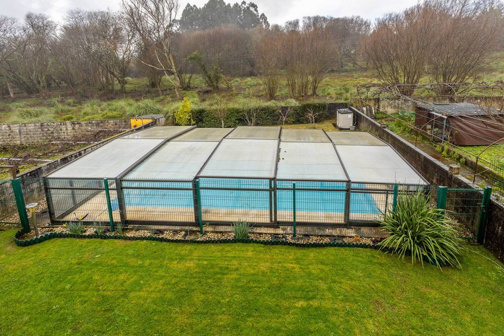 Maison de luxe à vendre à Oleiros, 675 000 €, Photo 2