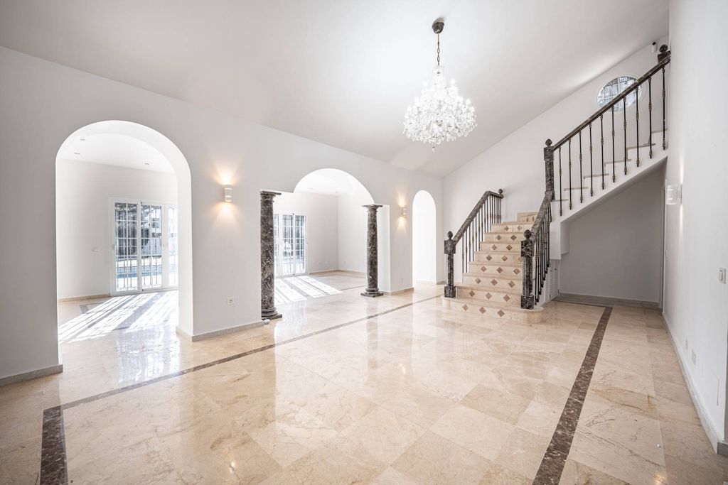Maison de luxe à vendre à Marbella, 1 995 000 €, Photo 3