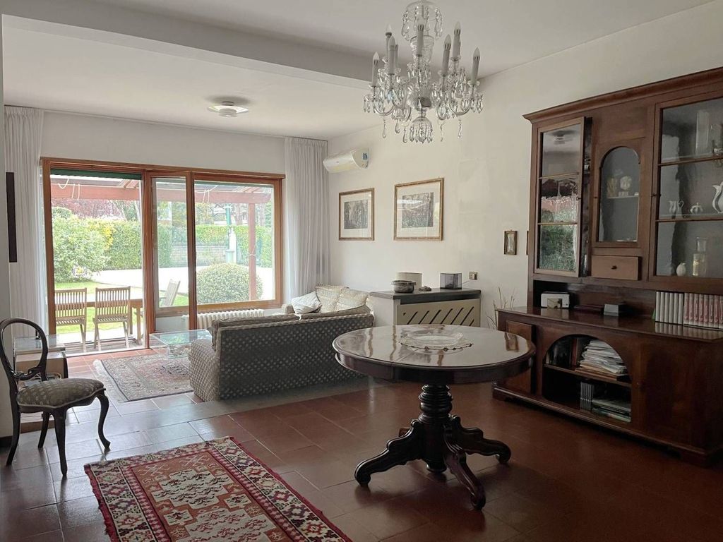 Maison de luxe à vendre à Rome, 585 000 €, Photo 4
