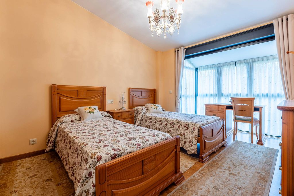 Maison de luxe à vendre à Oleiros, 675 000 €, Photo 6
