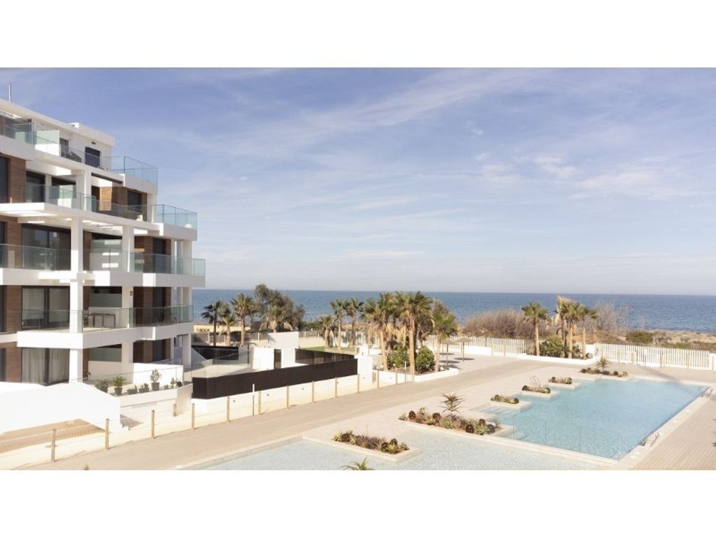 Luxury Apartment for sale in Denia, 499 000 €, Photo 1