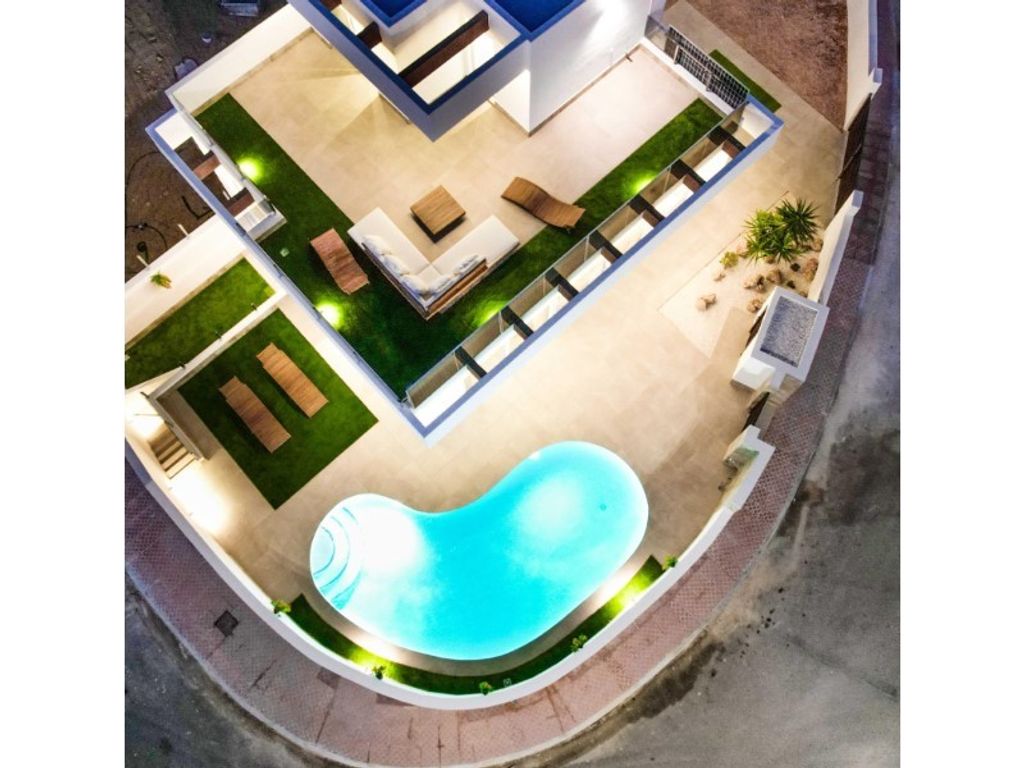 Luxury House for sale in Rojales, 645 000 €, Photo 2