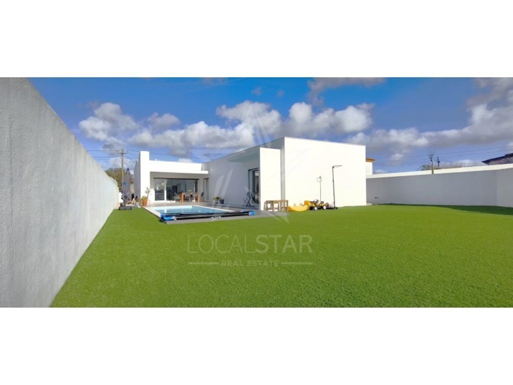 Maison de luxe à vendre à Caldas Da Rainha, 485 000 €, Photo 1