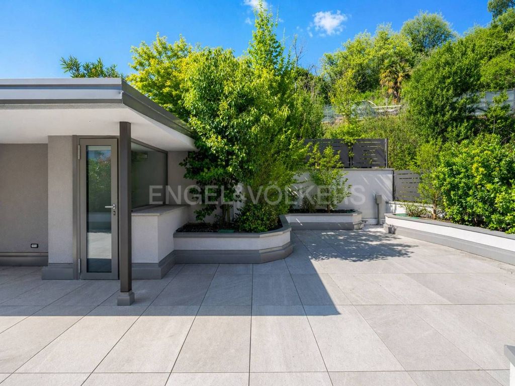Appartement de luxe à vendre à Laveno, 1 085 000 €, Photo 3
