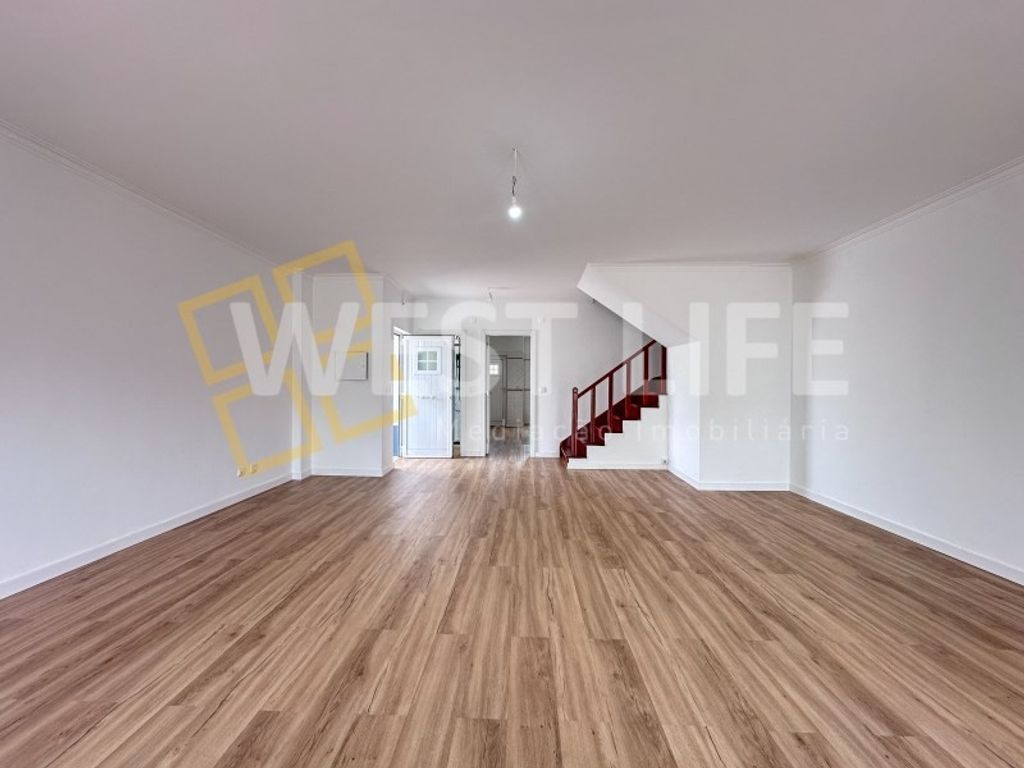 Maison de luxe à vendre à Torres Vedras, 448 000 €, Photo 3