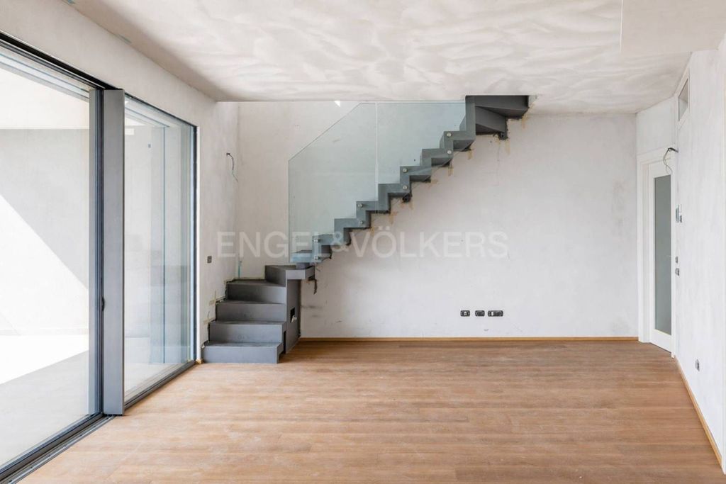 Appartement de luxe à vendre à Laveno, 1 085 000 €, Photo 4