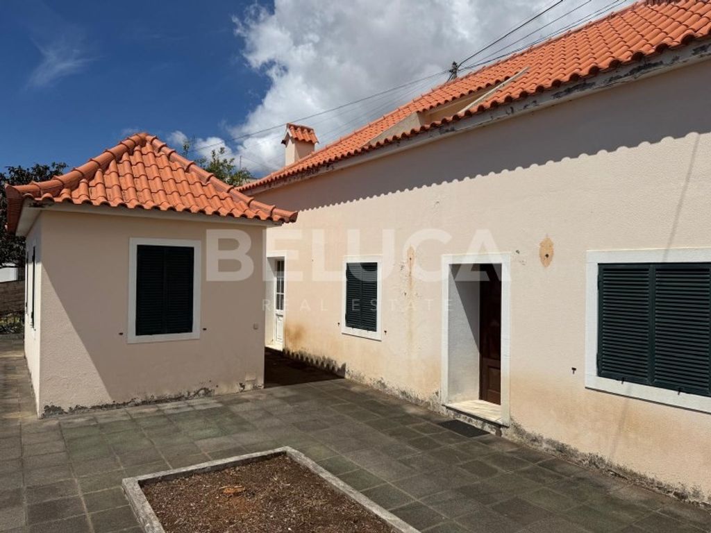 Maison de luxe à vendre à Funchal, 495 000 €, Photo 1