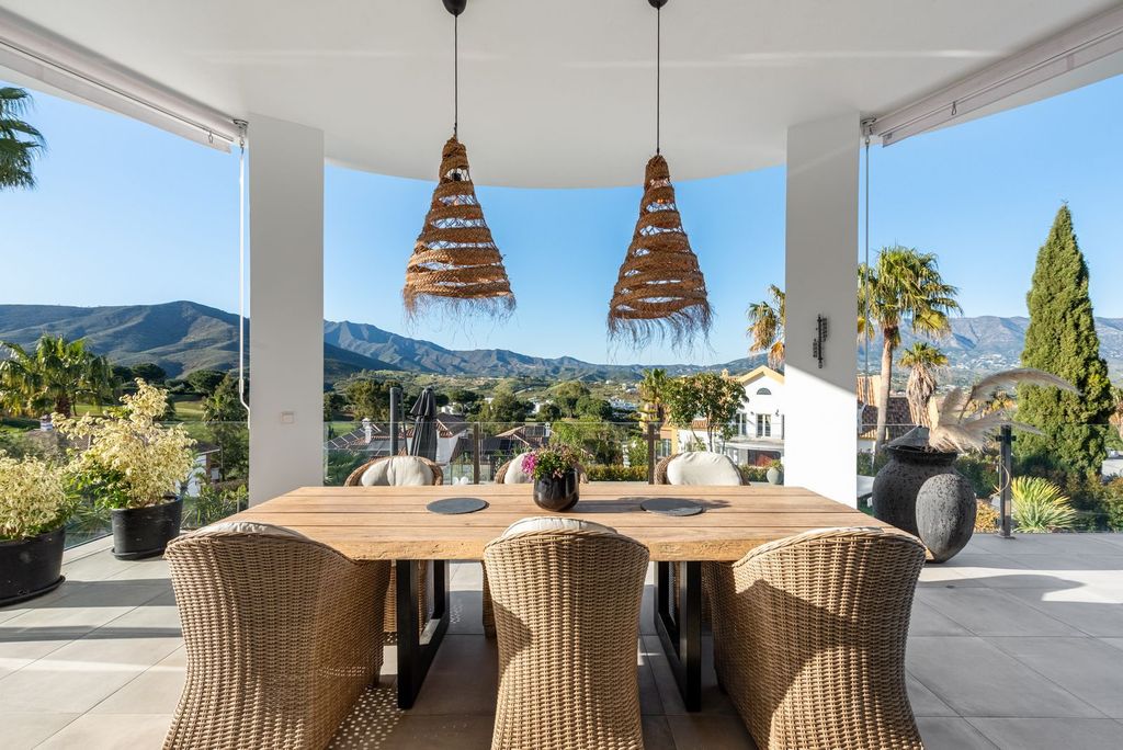 Luxury House for sale in Marbella, 2 395 000 €, Photo 4