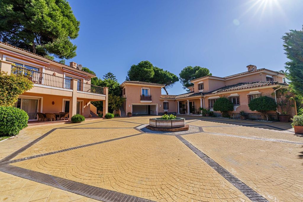 Luxury House for sale in Marbella, 7 990 000 €, Photo 7