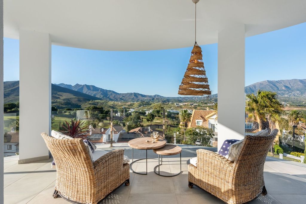 Luxury House for sale in Marbella, 2 395 000 €, Photo 7