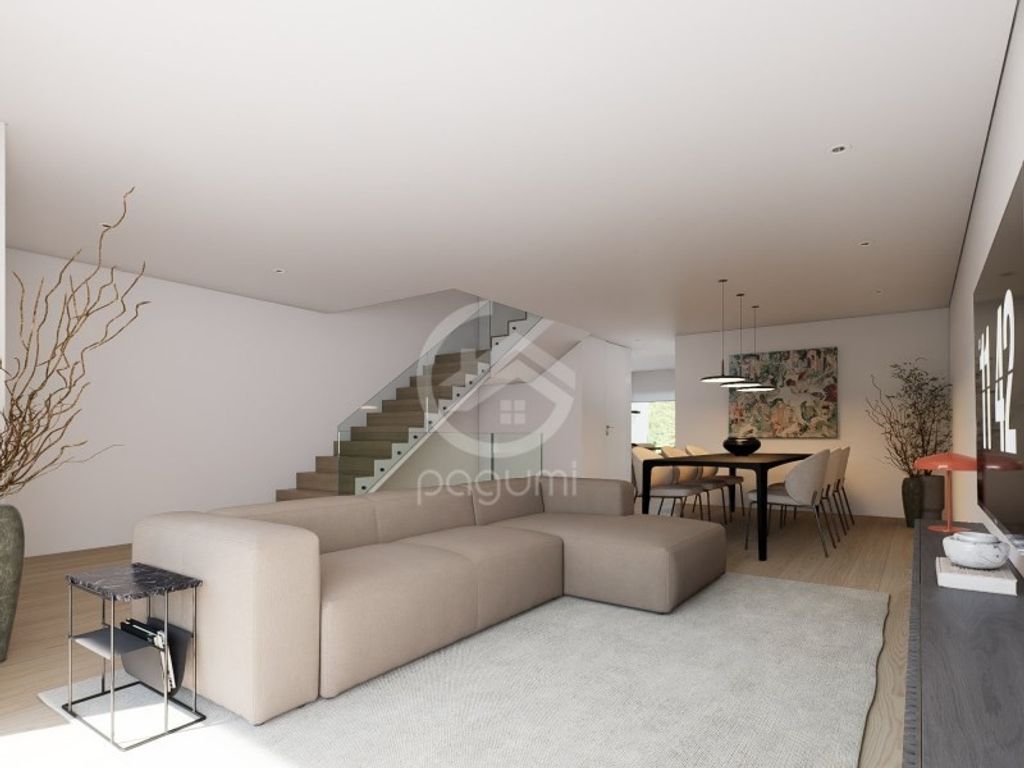 Luxury House for sale in Gondomar, 590 000 €, Photo 1