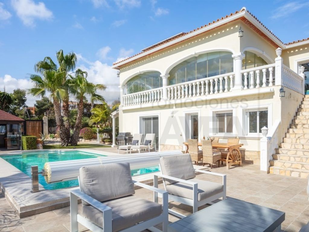 Luxury House for sale in Javea, 995 000 €, Photo 2