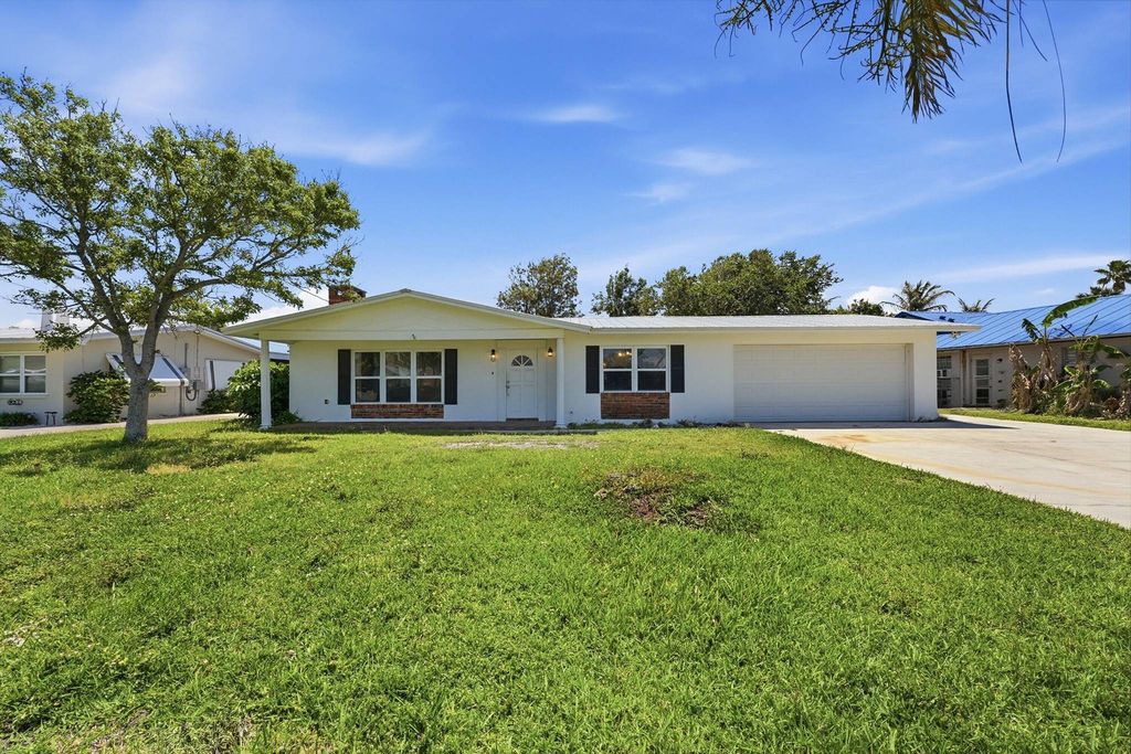 Maison de luxe à vendre à Fort Pierce, 409 473 €, Photo 1