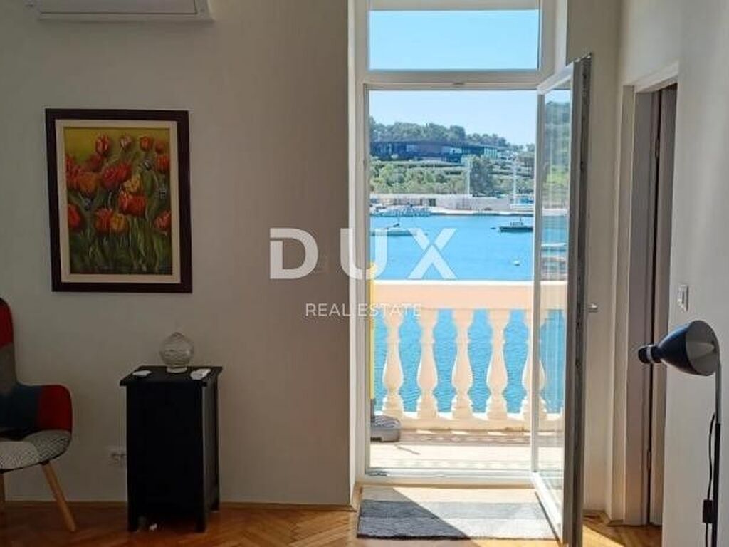 Luxury Apartment for sale in Rovinj, 970 000 €, Photo 3