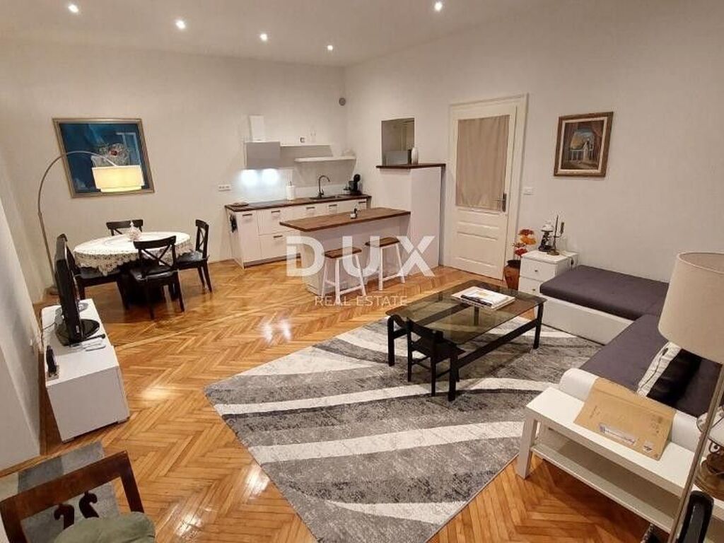 Luxury Apartment for sale in Rovinj, 970 000 €, Photo 6
