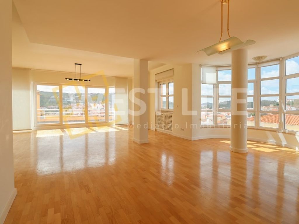 Appartement de luxe à vendre à Torres Vedras, 830 000 €, Photo 1