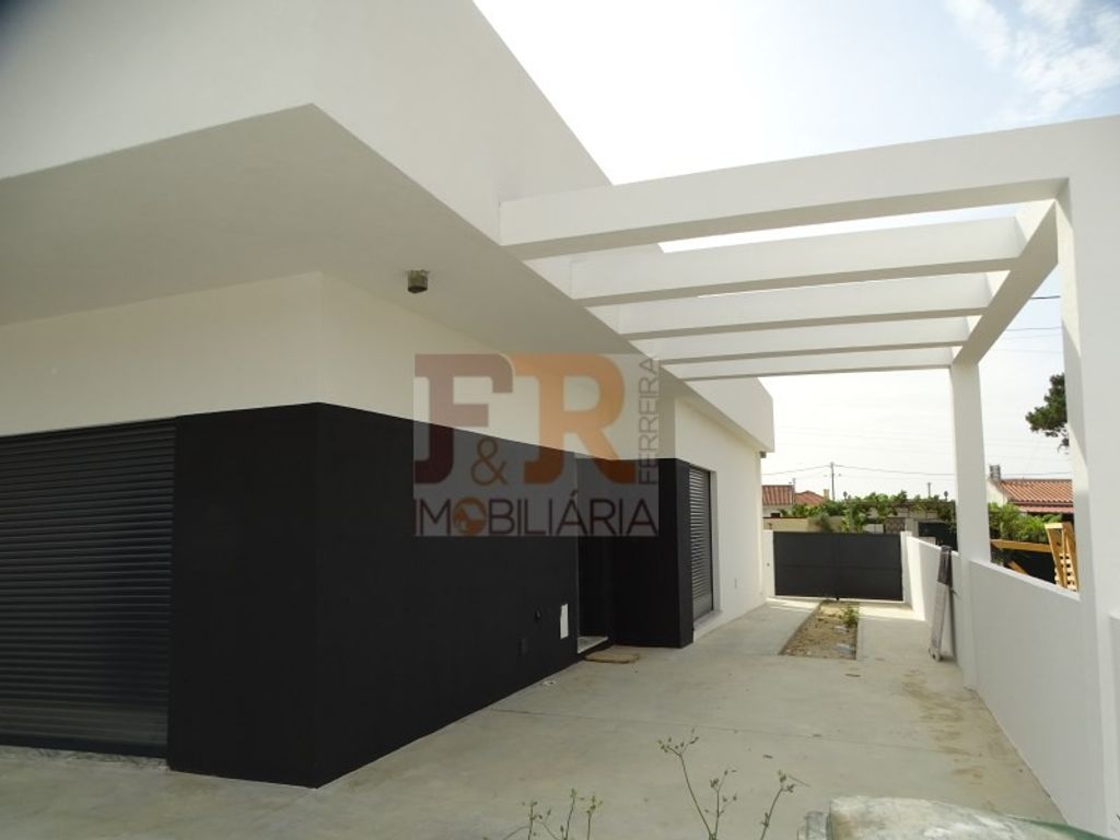 Luxury House for sale in Seixal, 560 000 €, Photo 3