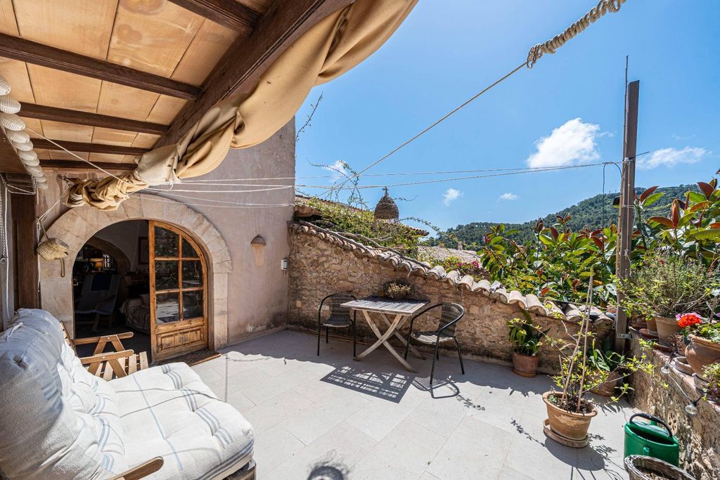 Luxury House for sale in Capdepera, 449 900 €, Photo 1
