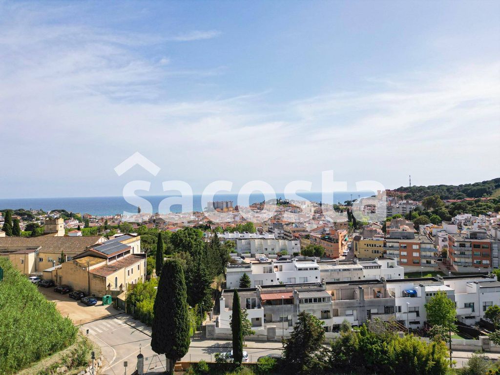 Maison de luxe à vendre à Canet de Mar, 650 000 €, Photo 2