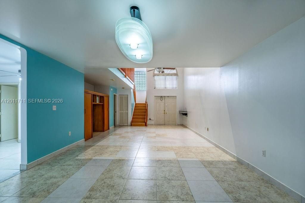 Luxury House for sale in Miami, 425 149 €, Photo 6