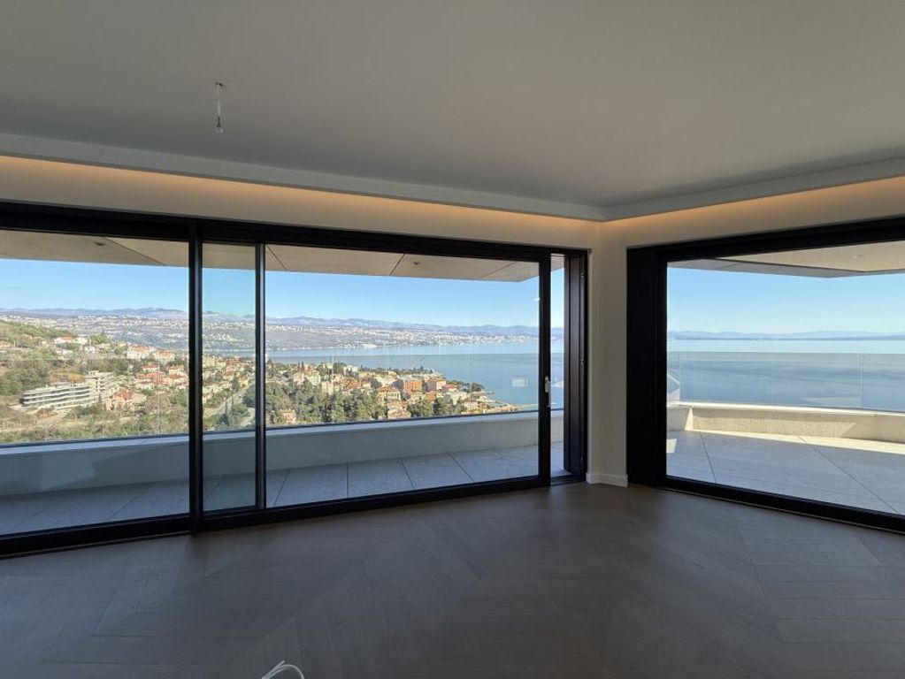 Appartement de luxe à vendre à Opatija, 858 500 €, Photo 2