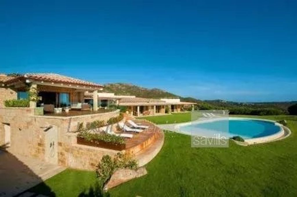 Luxury House for sale in Arzachena, 0 €, Photo 2