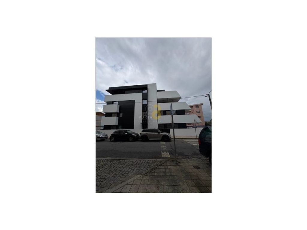 Luxury Apartment for sale in Gondomar, 558 000 €, Photo 4