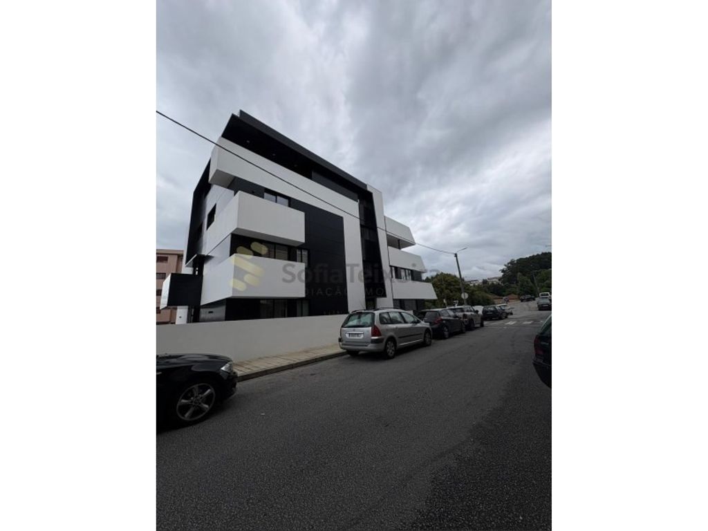 Luxury Apartment for sale in Gondomar, 576 000 €, Photo 3