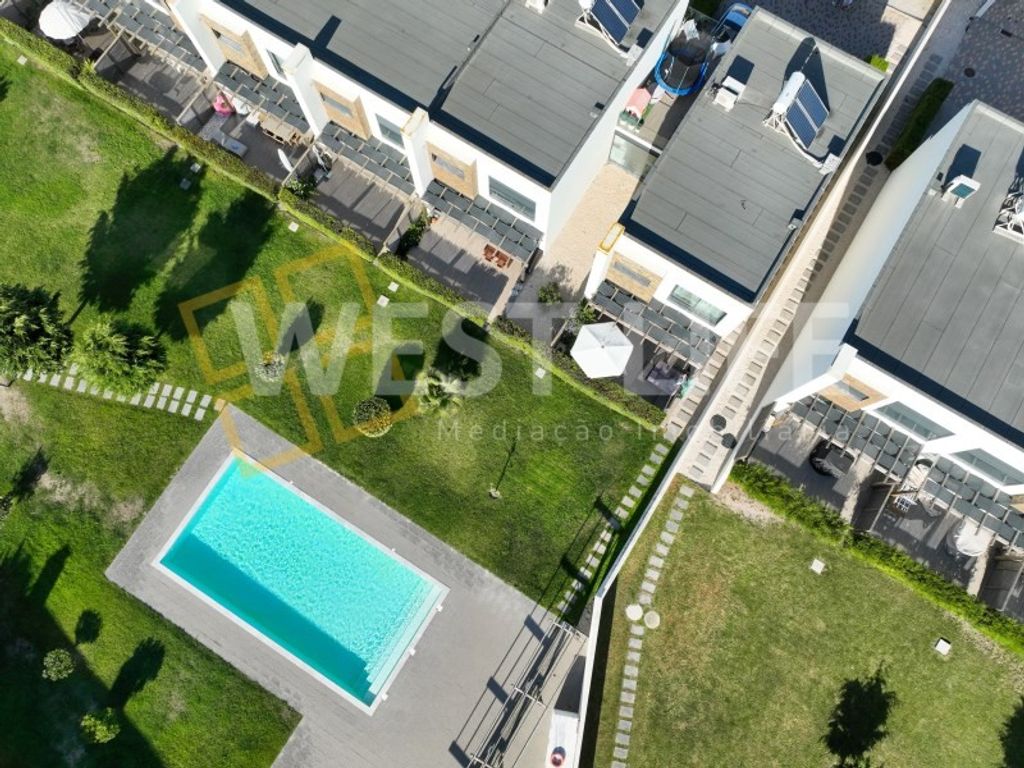 Maison de luxe à vendre à Torres Vedras, 585 000 €, Photo 1