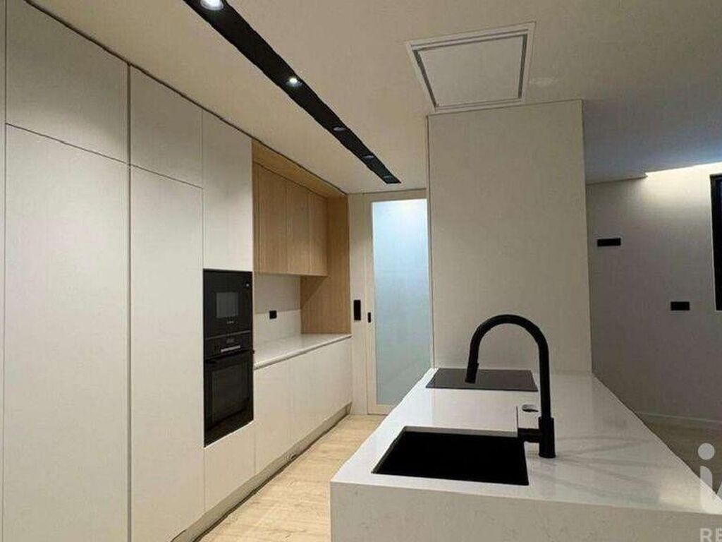 Luxury Apartment for sale in Gondomar, 558 000 €, Photo 2