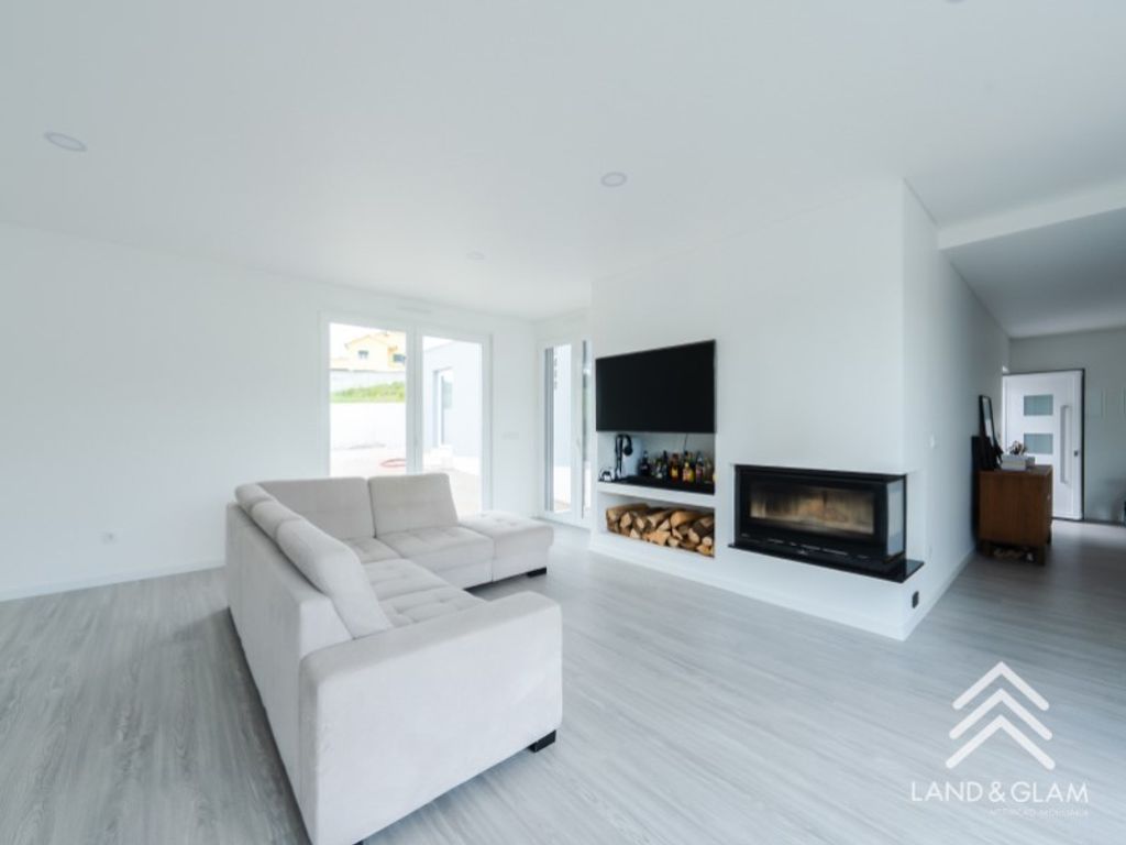 Maison de luxe à vendre à Torres Vedras, 650 000 €, Photo 4