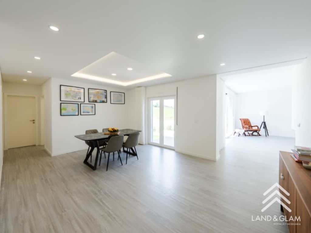 Maison de luxe à vendre à Torres Vedras, 650 000 €, Photo 6