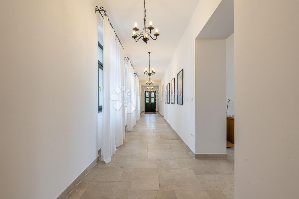 Maison de luxe à vendre à Porec, 2 990 000 €, Photo 7