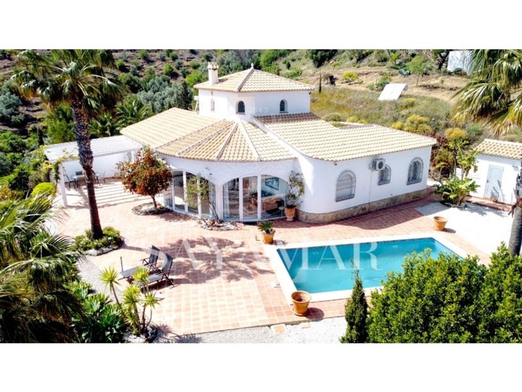 Maison de luxe à vendre à Arenas, 715 000 €, Photo 3